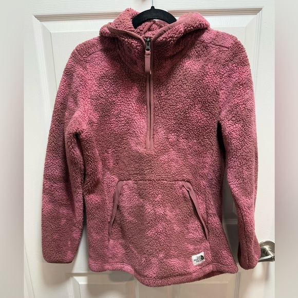 The North Face Jackets & Blazers - The North Face Women’s Rose camo tie dye Fleece Hoodie size M